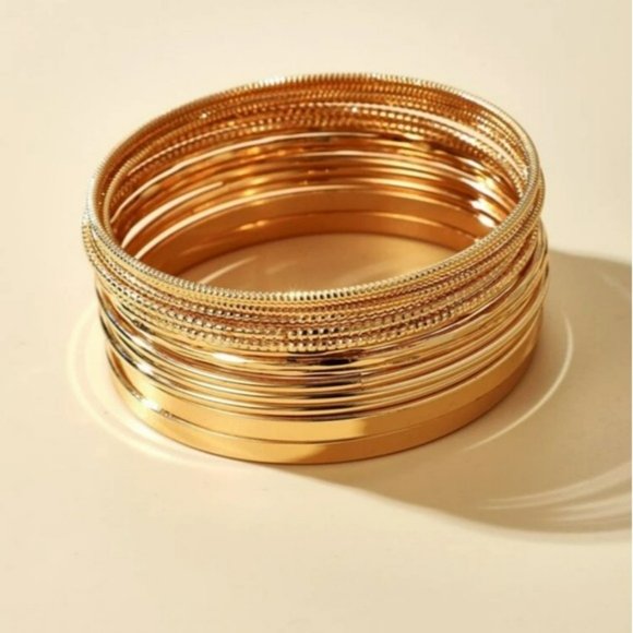 *Shiela* 12 Pc. Bracelet Set - Picture 4 of 6